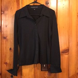 Excellent condition top casual or career